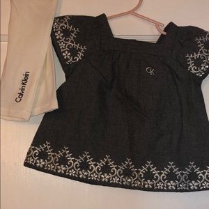 Never worn Calvin Klein matching set. 3-6months